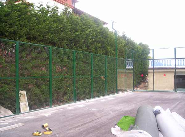 cerramientos en canchas de padel